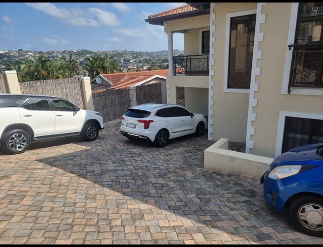 3 BEDROOM FLAT TO LET IN HILLARY